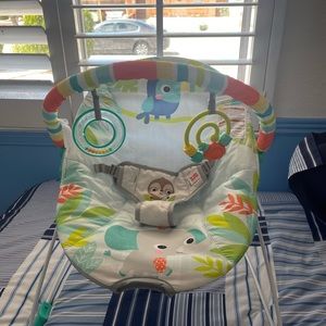 BRIGHT STARS Bouncy Chair